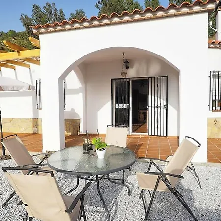Vakantiehuis Casa Lantana: With Private Pool Arenas (Malaga)