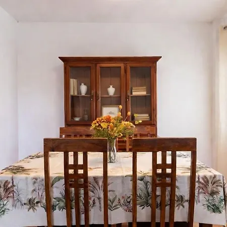 Casa Lantana: With Private Pool Vakantiehuis *