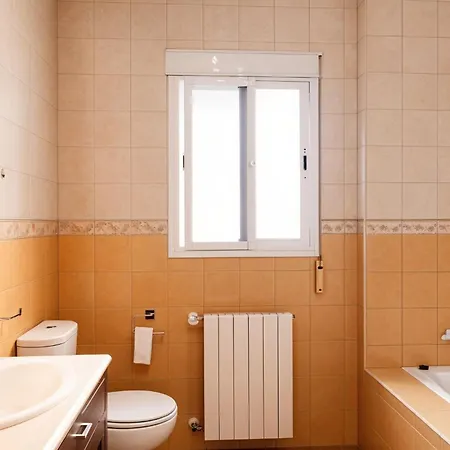 Casa Lantana: With Private Pool Vakantiehuis